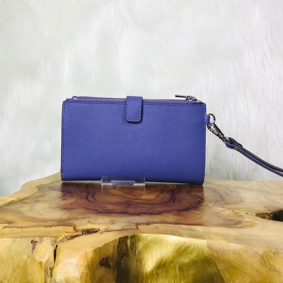 Michael Kors Jet Set Travel Double Zip Wristlet - Picture 4 of 8